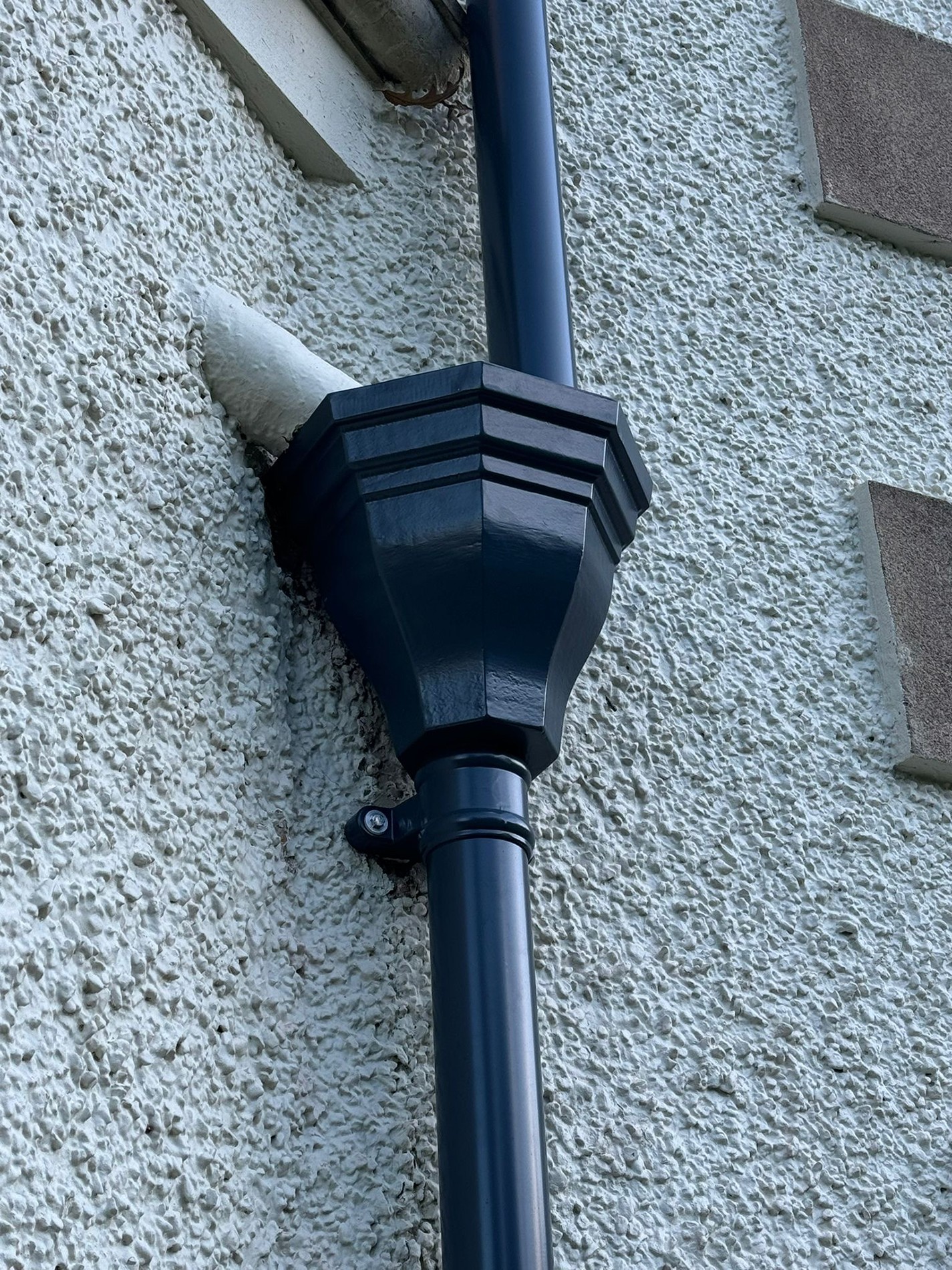 Complete rainwater goods replacement West Sussex Guttering Image 3