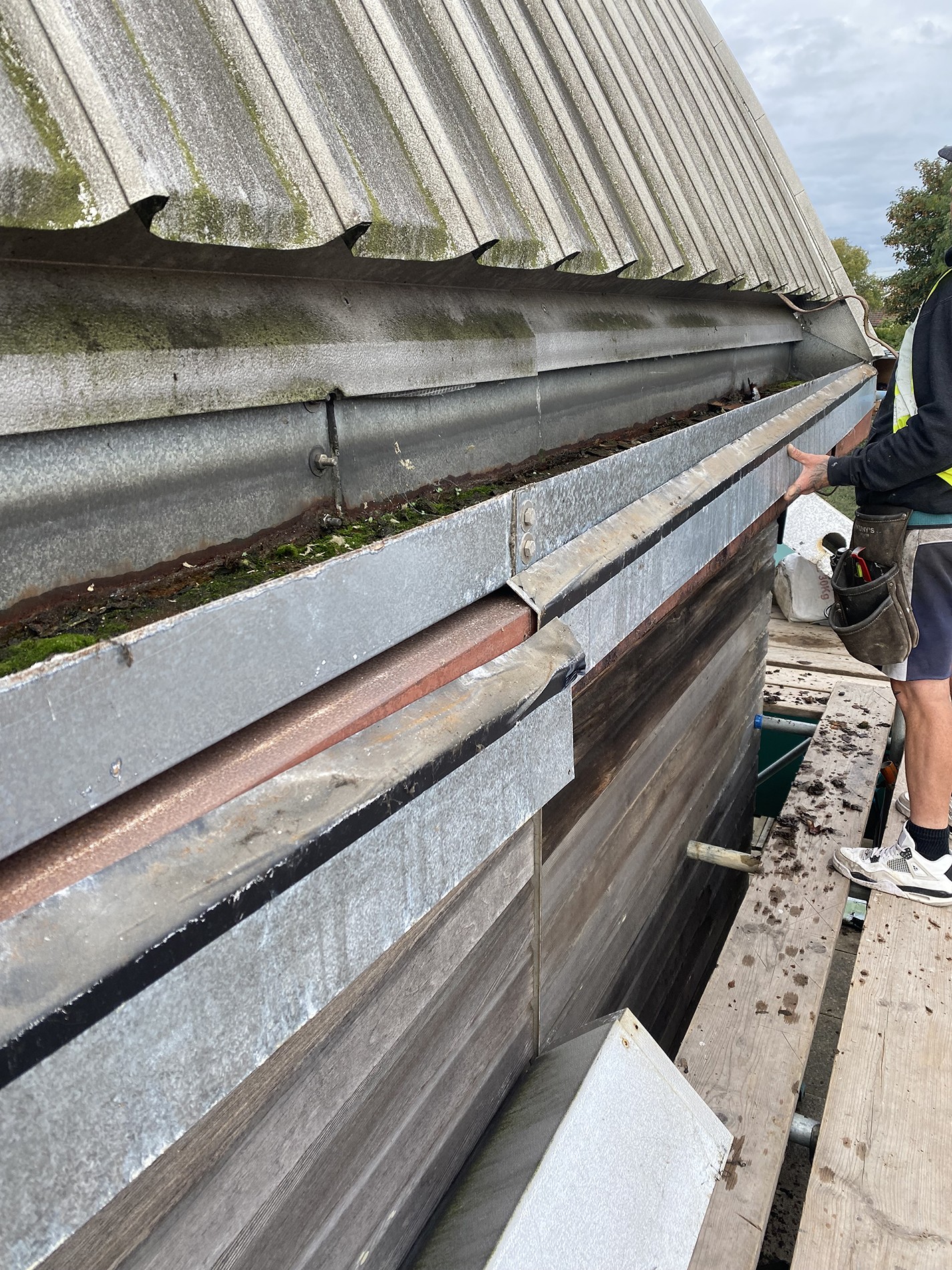 County Gutters Case Study St Lukes Junior School Image 2