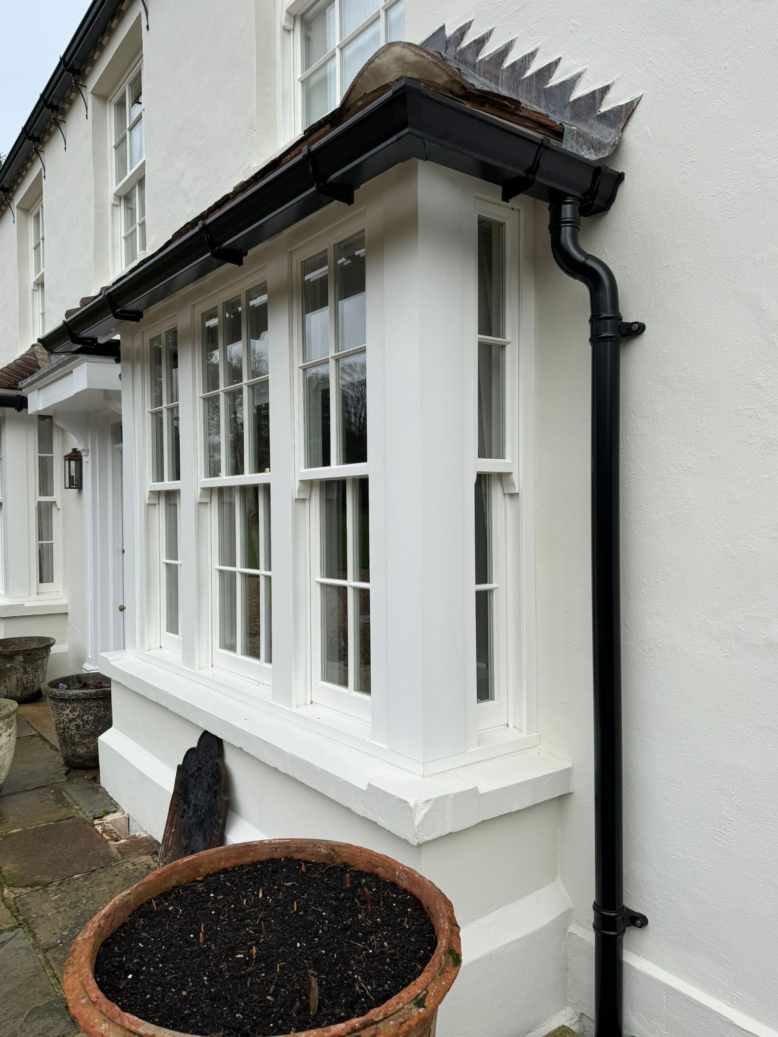 Traditional Mustang Guttering Installation at Berkshire Country Home